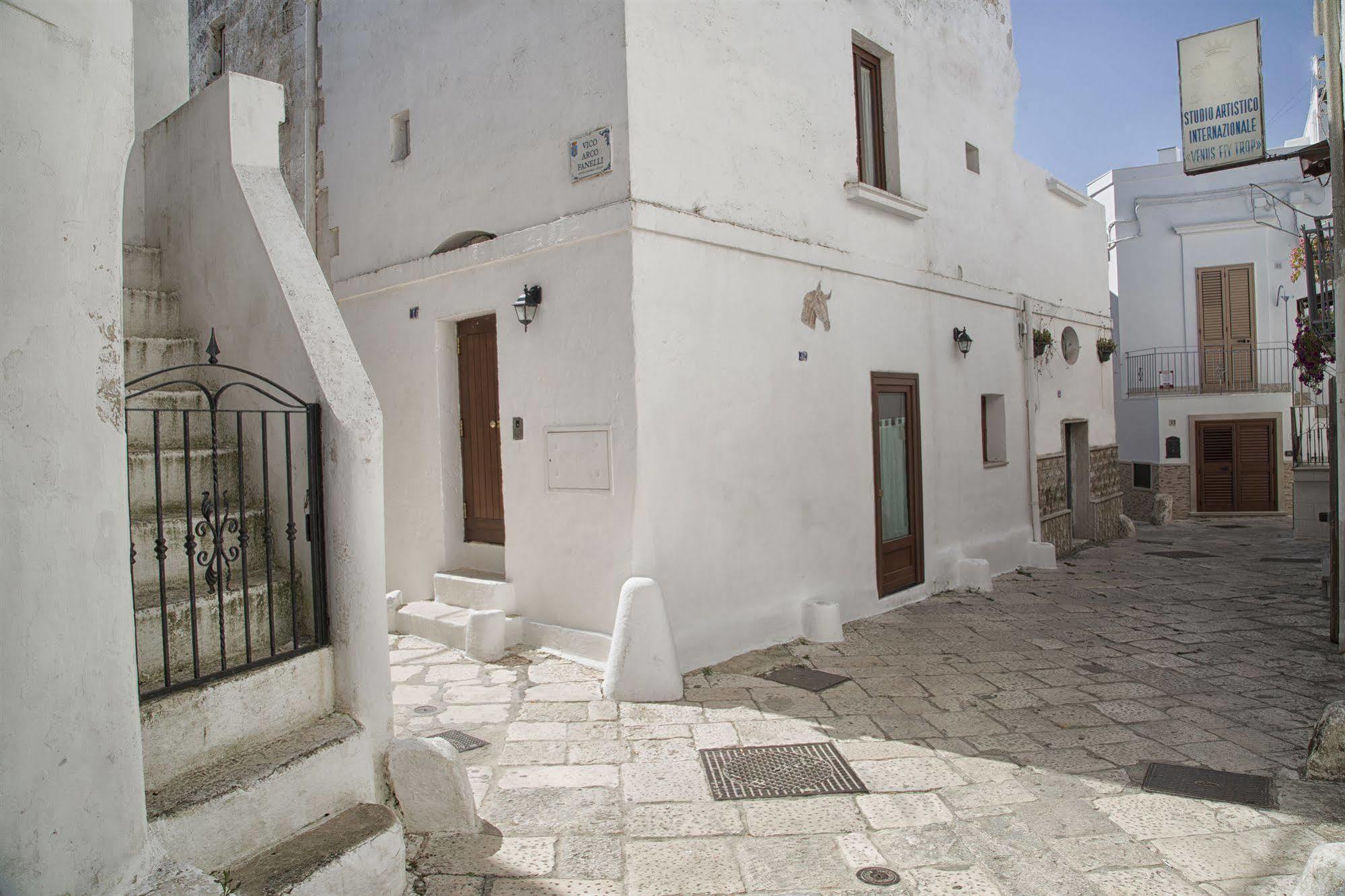 Vecchia Mottola Albergo Diffuso エクステリア 写真