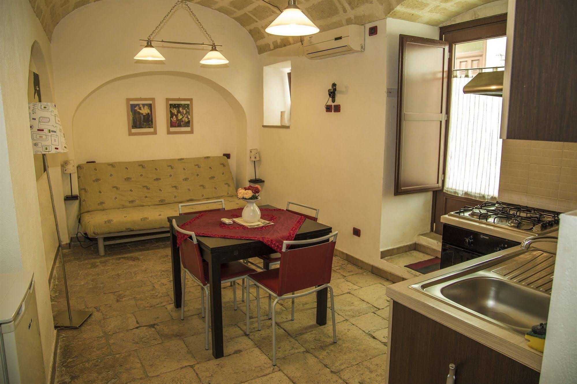 Vecchia Mottola Albergo Diffuso エクステリア 写真